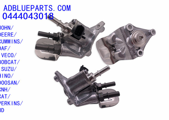 0444043018 OEM BOSCH DEF DOSING UNIT / UREA NOZZLE / DOSING MODULE 0444043018 Adblue Injector Nozzle Nozzle dosing untuk JOHN DEERE CUMMINS DAF IVECO BOBCAT ISUZU HINO DOOSAN CNH PER CATKINS UD
