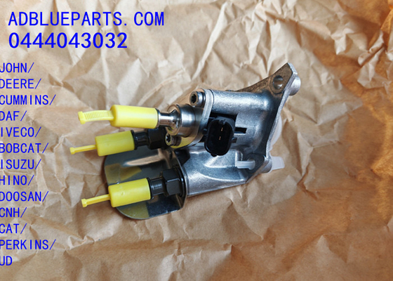 0444043032 OEM BOSCH DEF DOSING UNIT / UREA NOZZLE / DOSING MODULE 0444043032 Adblue Injector Nozzle Nozzle dosing untuk JOHN DEERE CUMMINS DAF IVECO BOBCAT ISUZU HINO DOOSAN CNH PER CATKINS UD