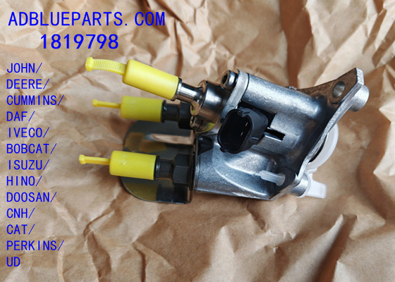 1819798 OEM BOSCH DEF DOSING UNIT / UREA NOZZLE / DOSING MODULE 1819798 Adblue Injector Nozzle Nozzle dosing untuk JOHN DEERE CUMMINS DAF IVECO BOBCAT ISUZU HINO DOOSAN CNH CAT PERKINS UD
