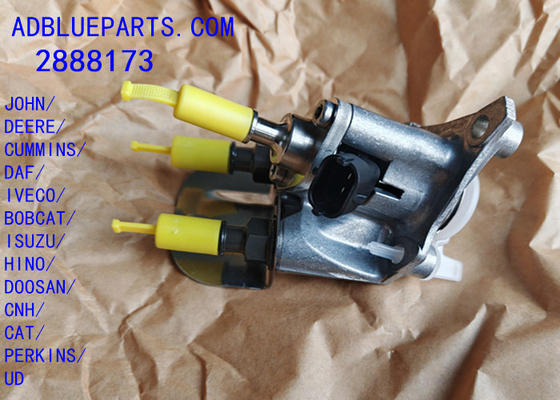 2888173 OEM BOSCH DEF DOSING UNIT / UREA NOZZLE / DOSING MODULE 2888173 Adblue Injector Nozzle Nozzle dosing untuk JOHN DEERE CUMMINS DAF IVECO BOBCAT ISUZU HINO DOOSAN CNH CAT PERKINS UD