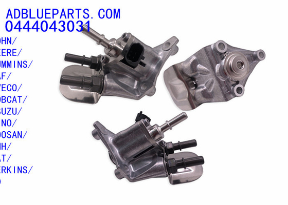 0444043031 OEM BOSCH DEF DOSING UNIT / UREA NOZZLE / DOSING MODULE 0444043031 Adblue Injector Nozzle Nozzle dosing untuk JOHN DEERE CUMMINS DAF IVECO BOBCAT ISUZU HINO DOOSAN CNH PER CATKINS UD