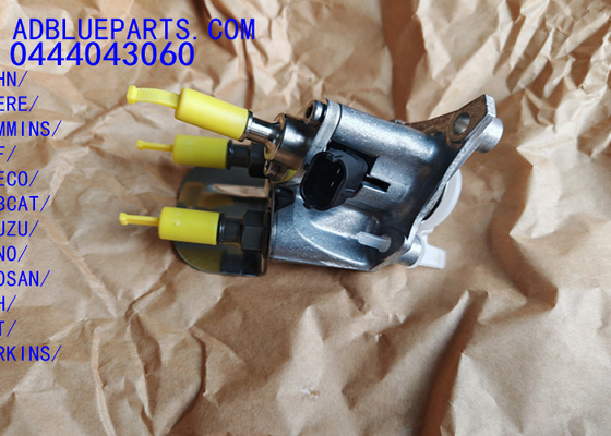 0444043060 OEM BOSCH DEF DOSING UNIT / UREA NOZZLE / DOSING MODULE 0444043060 Adblue Injector Nozzle Nozzle dosing untuk JOHN DEERE CUMMINS DAF IVECO BOBCAT ISUZU HINO DOOSAN CNH PER CATKINS UD