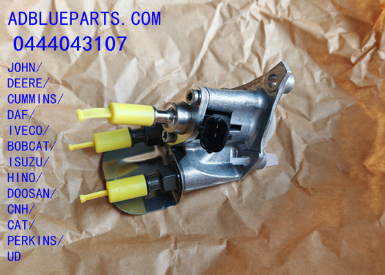 0444043107 OEM BOSCH DEF DOSING UNIT / UREA NOZZLE / DOSING MODULE 0444043107 Adblue Injector Nozzle Nozzle dosing untuk JOHN DEERE CUMMINS DAF IVECO BOBCAT ISUZU HINO DOOSAN CNH PER CATKINS UD