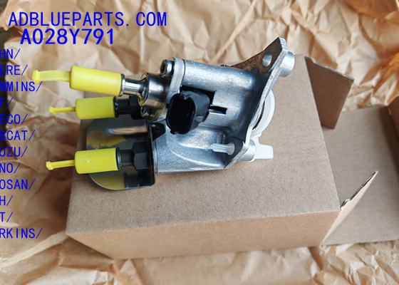 A028Y791 OEM BOSCH DEF DOSING UNIT / UREA NOZZLE / DOSING MODULE A028Y791 Adblue Injector Nozzle Nozzle dosing untuk JOHN DEERE CUMMINS DAF IVECO BOBCAT ISUZU HINO DOOSAN CNH PER CATKINS UD