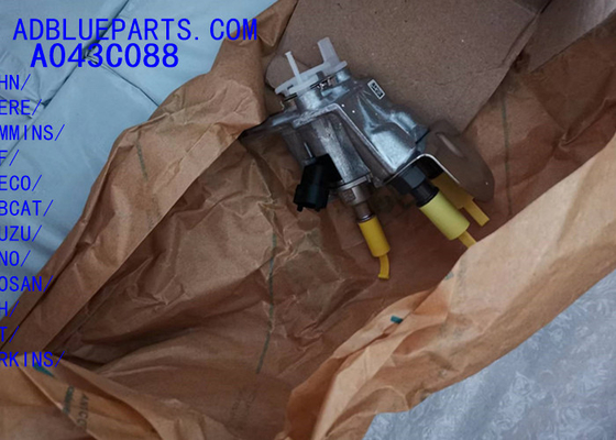 A043C088 OEM BOSCH DEF Dosing UNIT / UREA NOZZLE / Dosing MODULE A043C088 Adblue Injector Nozzle Dosing Nozzle untuk JOHN DEERE CUMMINS DAF IVECO BOBCAT ISUZU HINO DOOSAN CNH PER CATKINS UD